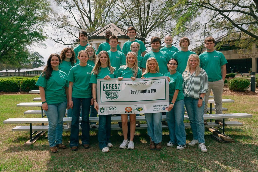 North Carolina students posing together for UMO AG Fest